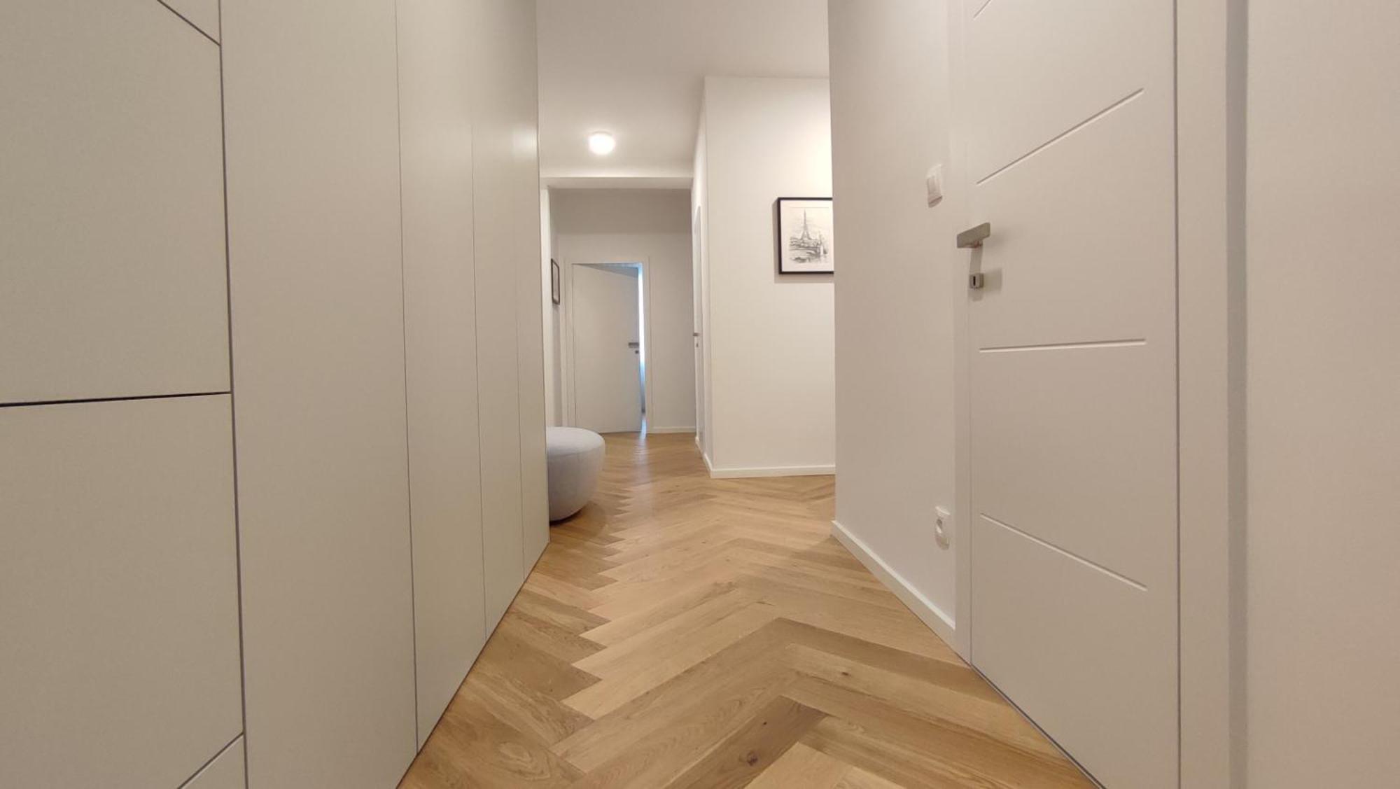 Bratislava Oldtown Apartment 130M2 ,60M2 Terrace And 2 Bathrooms Luaran gambar